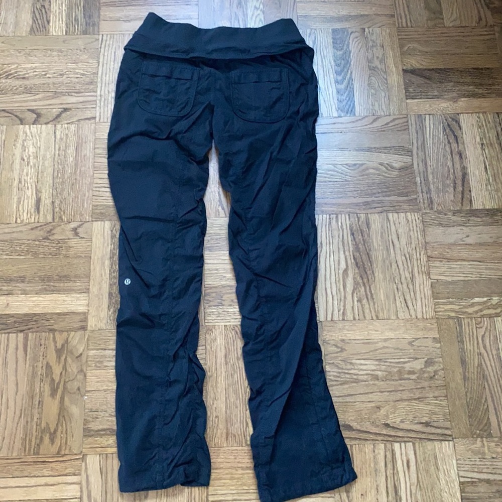 lululemon pants - Picture 3 of 5